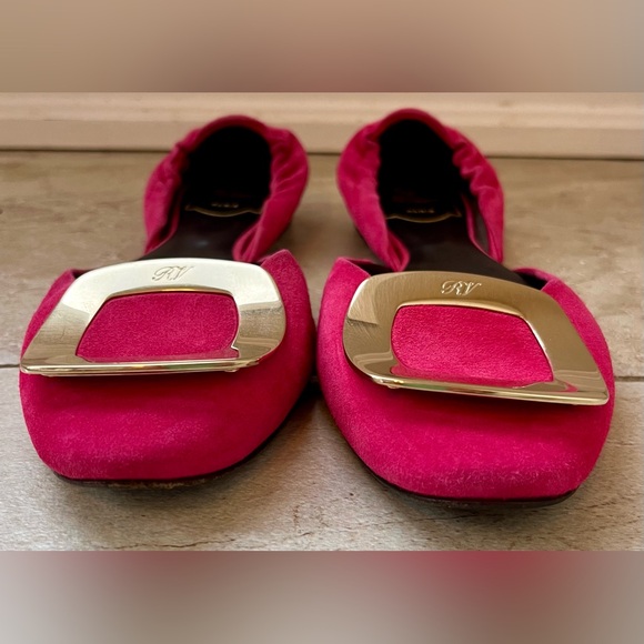 Roger Vivier hot pink/fuchsia suede ballerina d'orsay flats Size 37 or 6.5/7 US - Picture 4 of 9